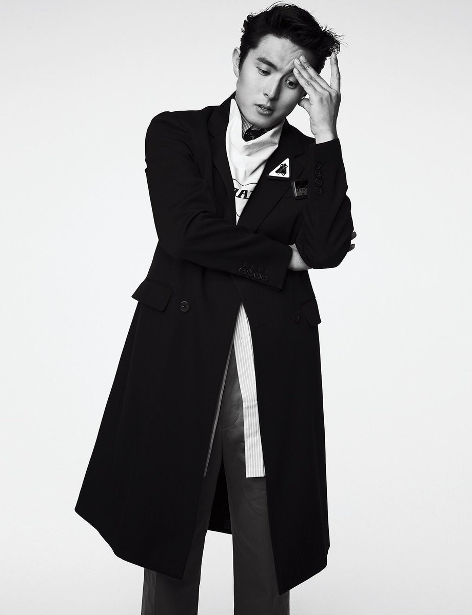 sunghoon thân mật với đồng nghiệp nữ ảnh 4 sunghoon than mat voi dong nghiep nu anh 4