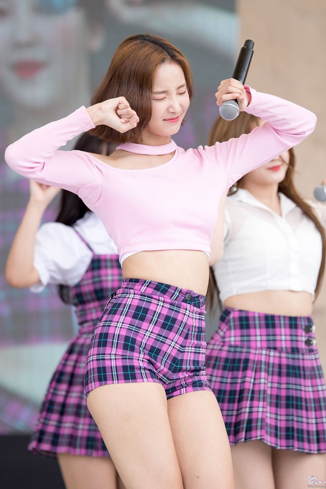 ngoại hình của yeonwoo ảnh 3 ngoai hinh cua yeonwoo anh 3