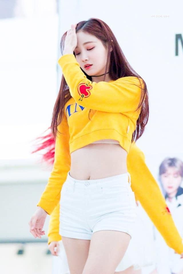 ngoại hình của yeonwoo ảnh 4 ngoai hinh cua yeonwoo anh 4