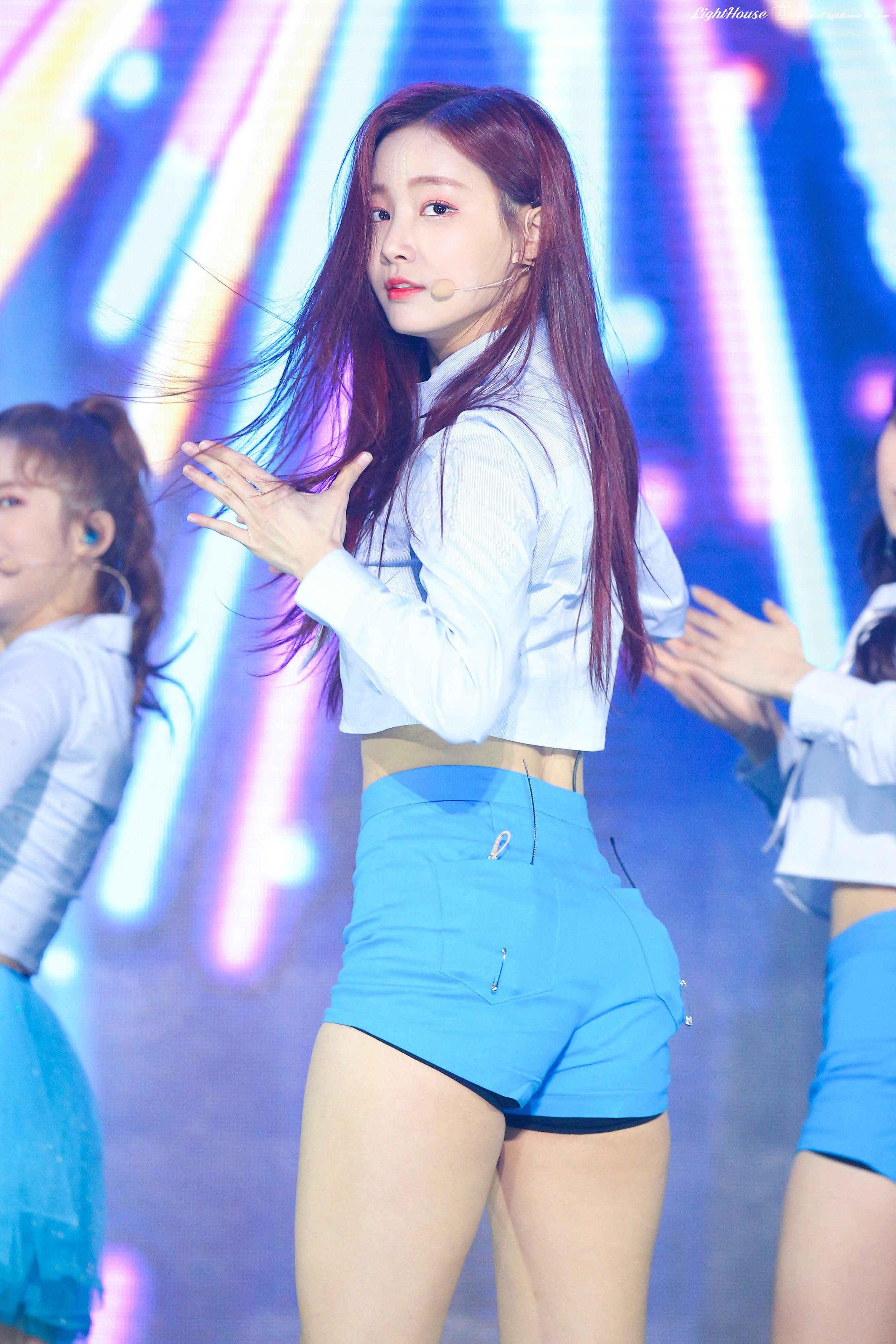 ngoại hình của yeonwoo ảnh 14 ngoai hinh cua yeonwoo anh 14