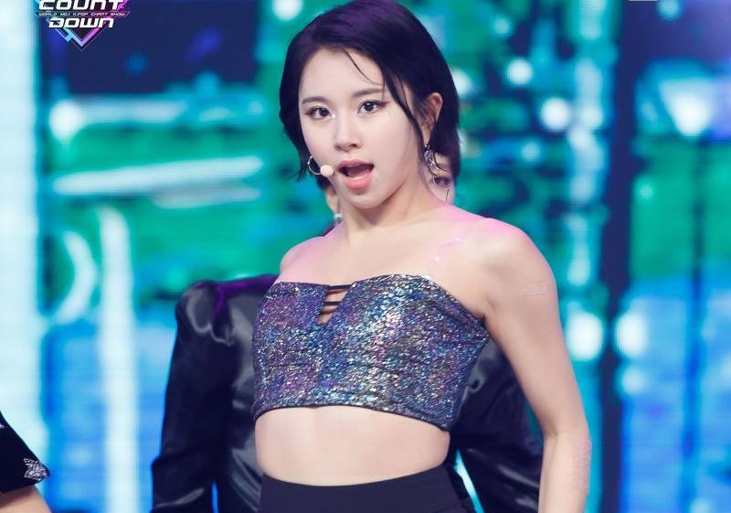 7 ca si tu tay thiet ke bia album hinh anh