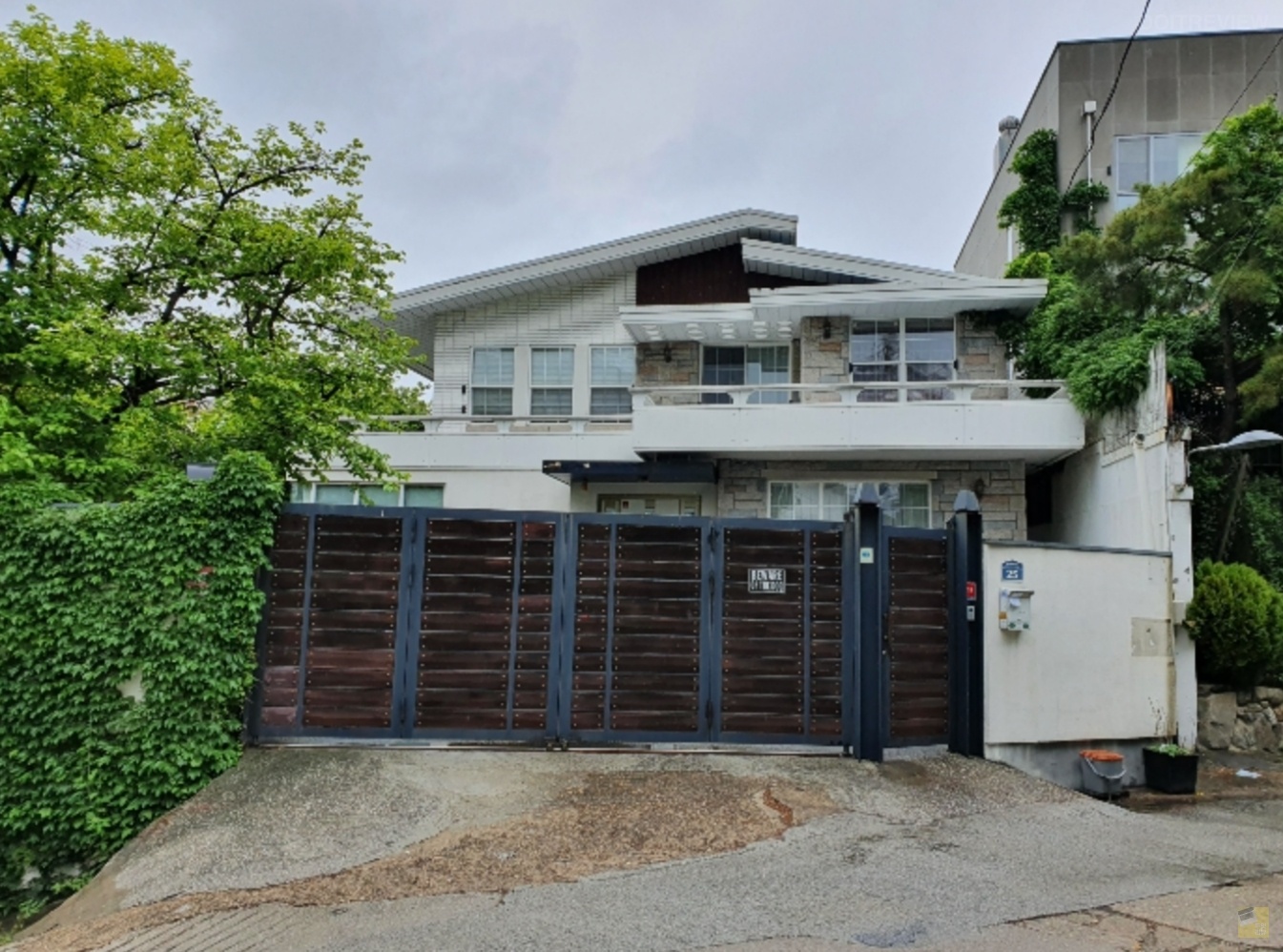 nguoi noi tieng khoe nha anh 4