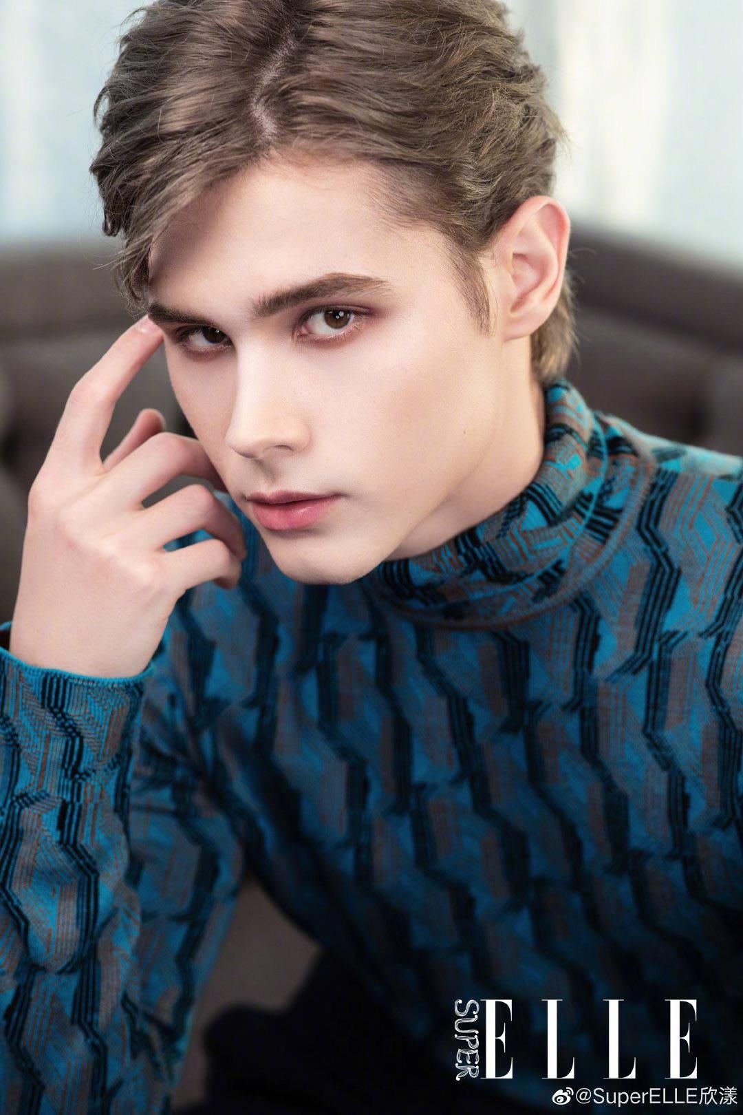 lelush chan thuong xuong suon anh 1