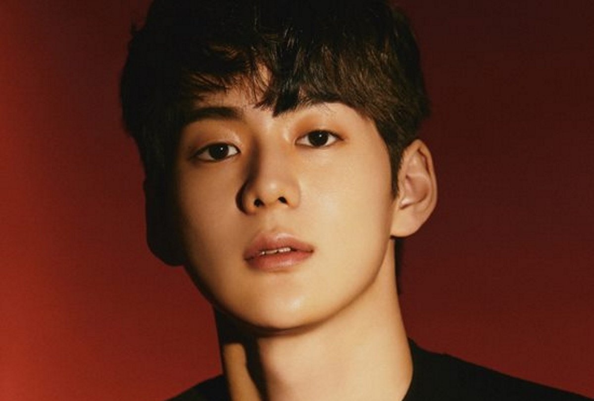 Nam dien vien co loi doc thoai khien nguoi xem mat tap trung hinh anh