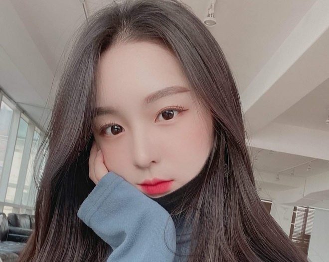 Nu ca si dung hoat dong vi binh luan ac y hinh anh