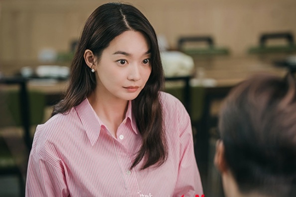 Khi nguoi tre bo thanh thi ve nong thon o 'Hometown Cha-Cha-Cha' hinh anh
