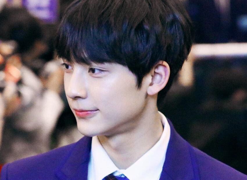 Canh phim ca si tre bi che 'gay nhu ca mam' hinh anh