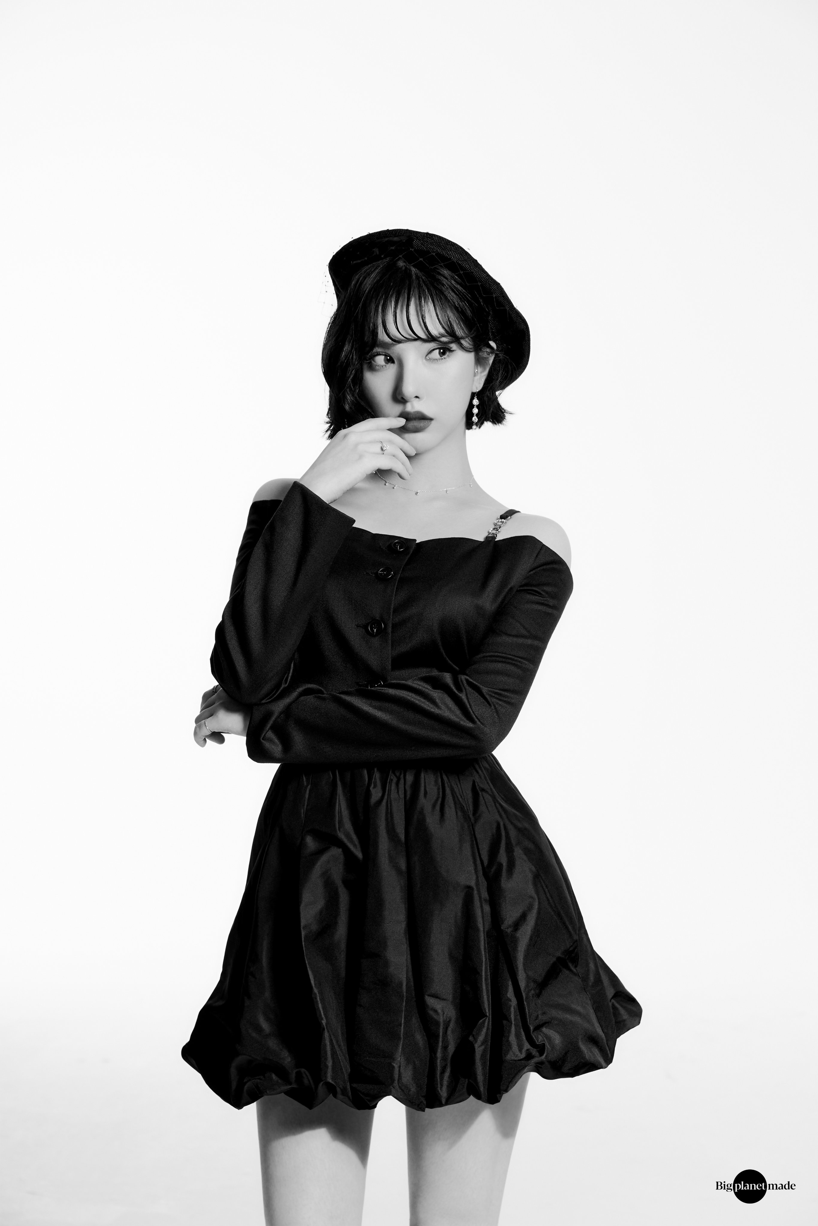 gfriend tái ra mắt trong nhóm nhạc mới ảnh 1 gfriend tai ra mat trong nhom nhac moi anh 1