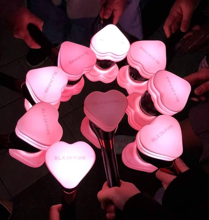 tình trạng thiếu hụt lightstick ở kpop ảnh 5 tinh trang thieu hut lightstick o kpop anh 5