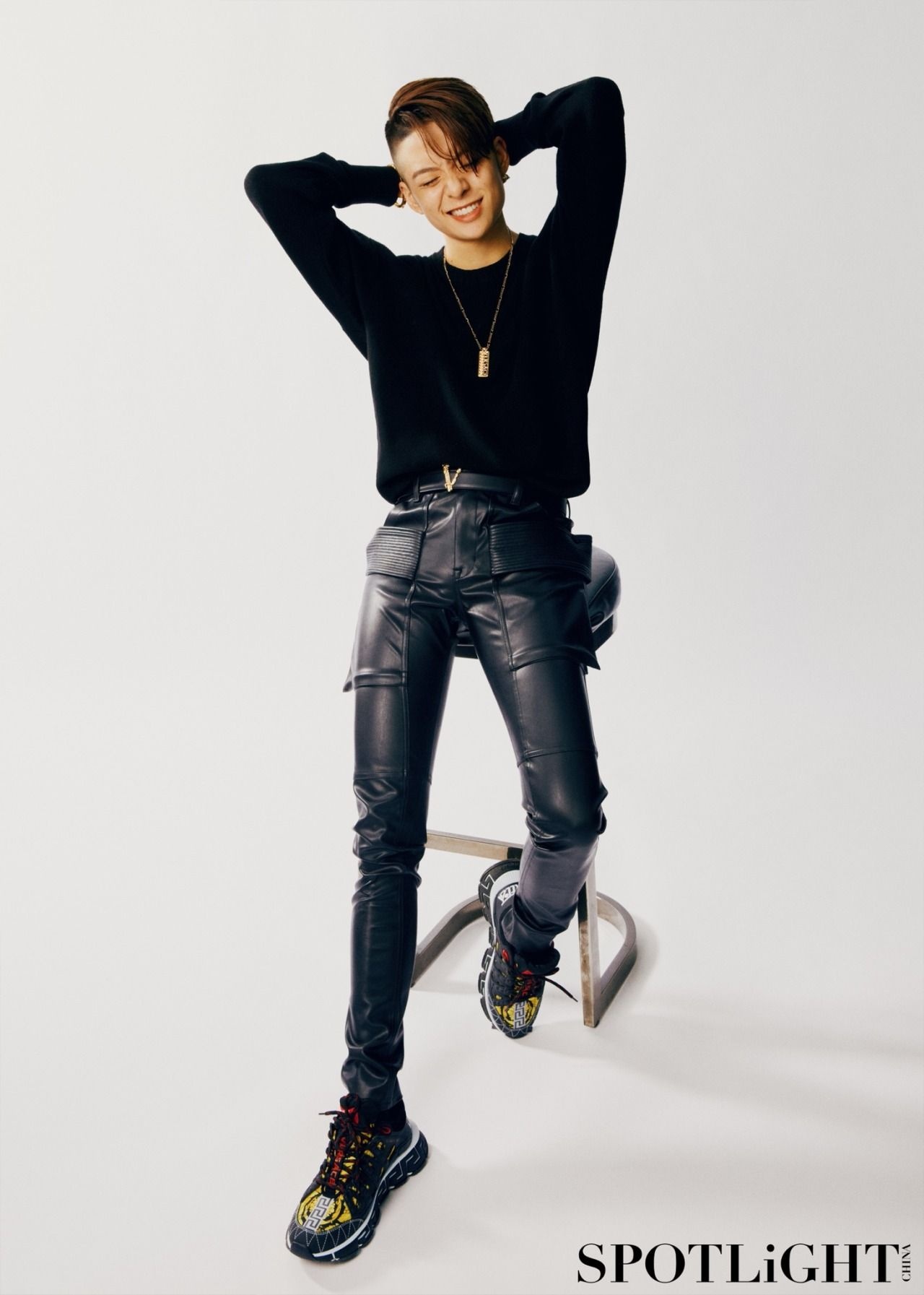 than tuong xoa bo dinh kien anh 11