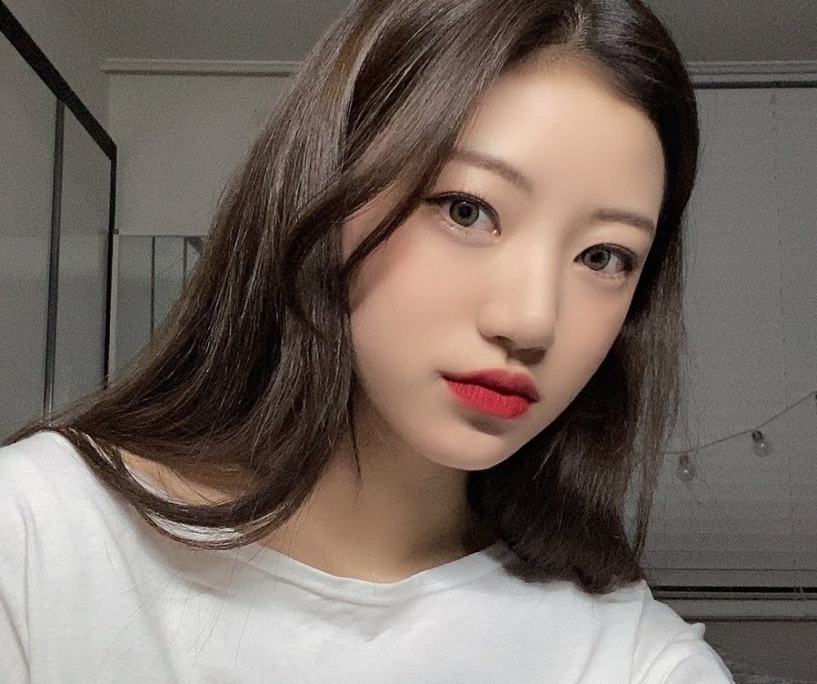 Nhom nhac nu chua ra mat da tao chu y hinh anh