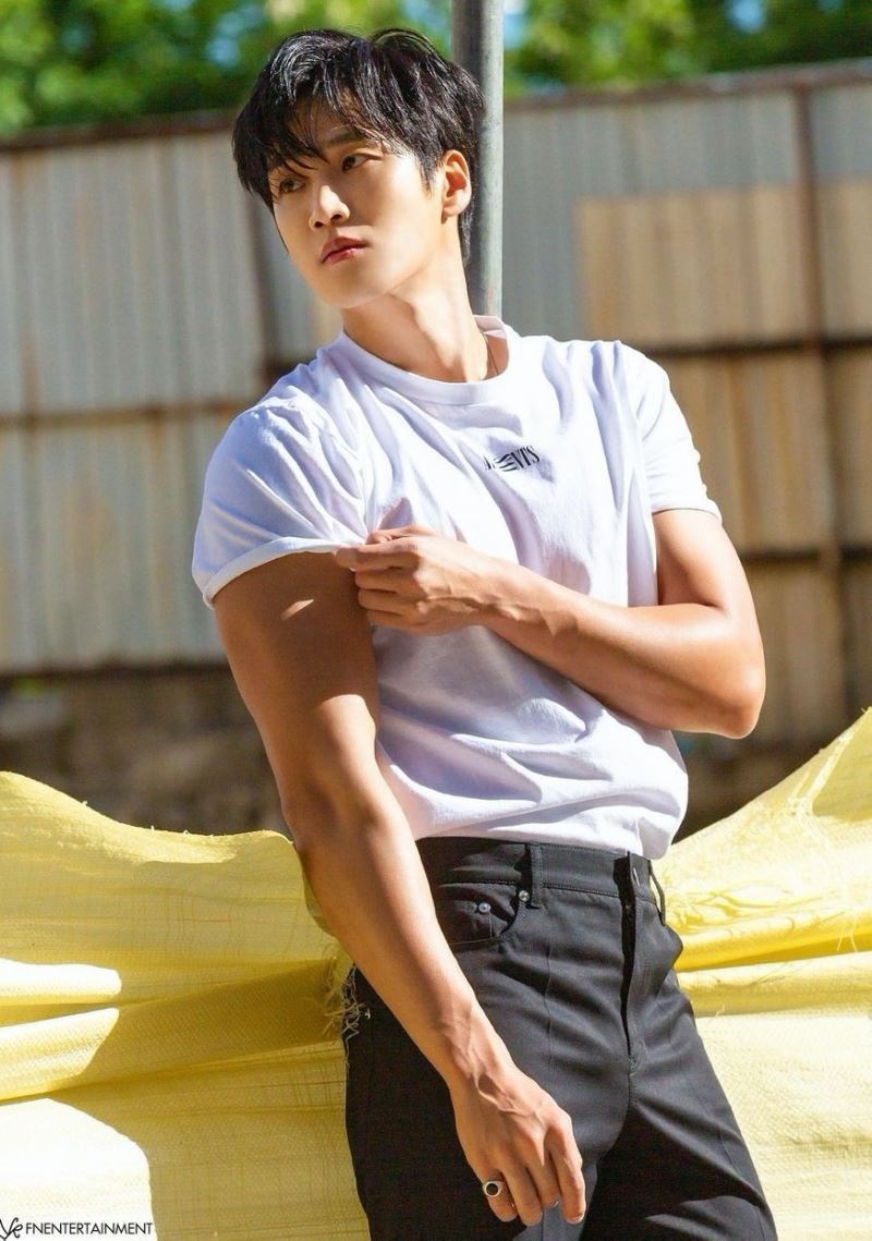 nam dien vien xuat than nguoi mau anh 12