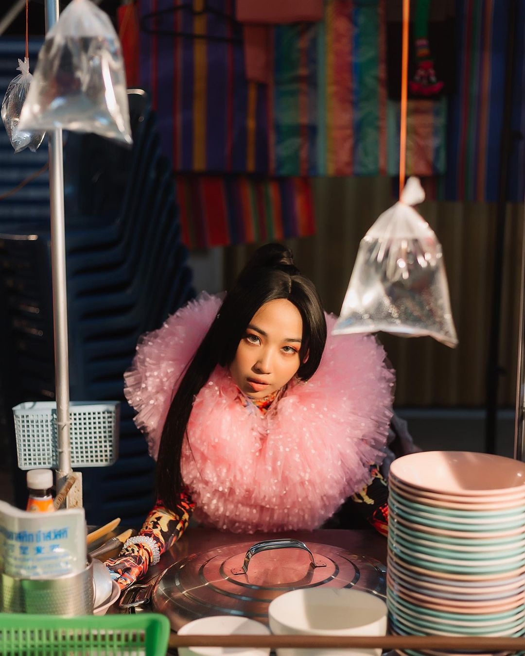 nu rapper rap bang nhieu thu tieng anh 10