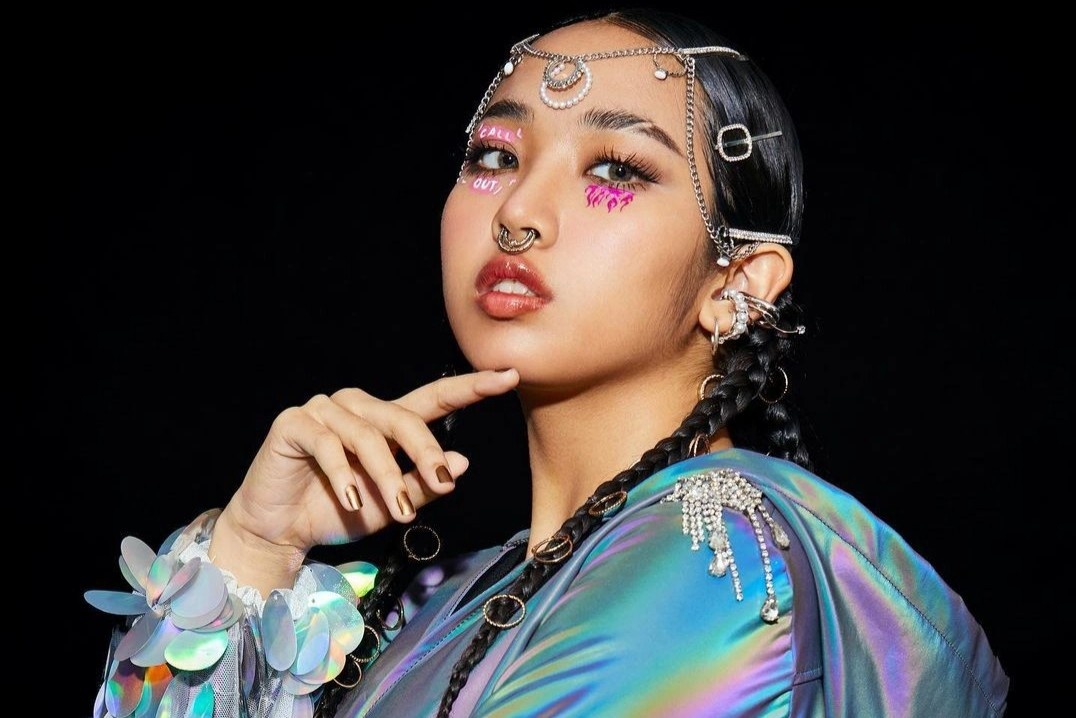 Su khac biet cua nu rapper 19 tuoi hinh anh