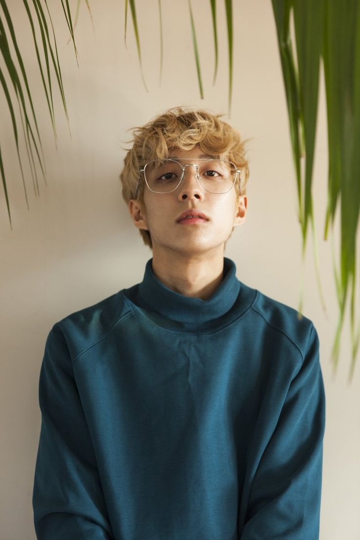 nhom nhac kpop lgbtq+ cong khai dau tien anh 9