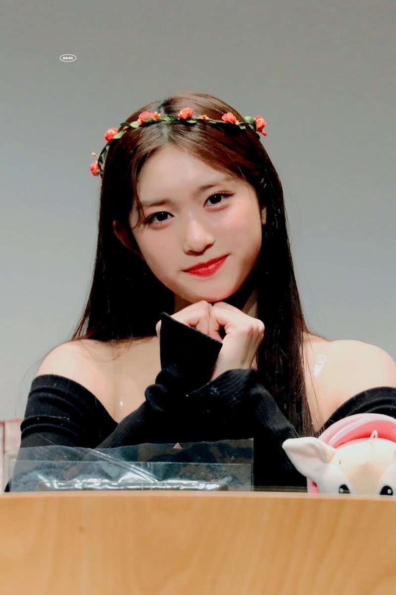 xu huong tre hoa trong kpop anh 5