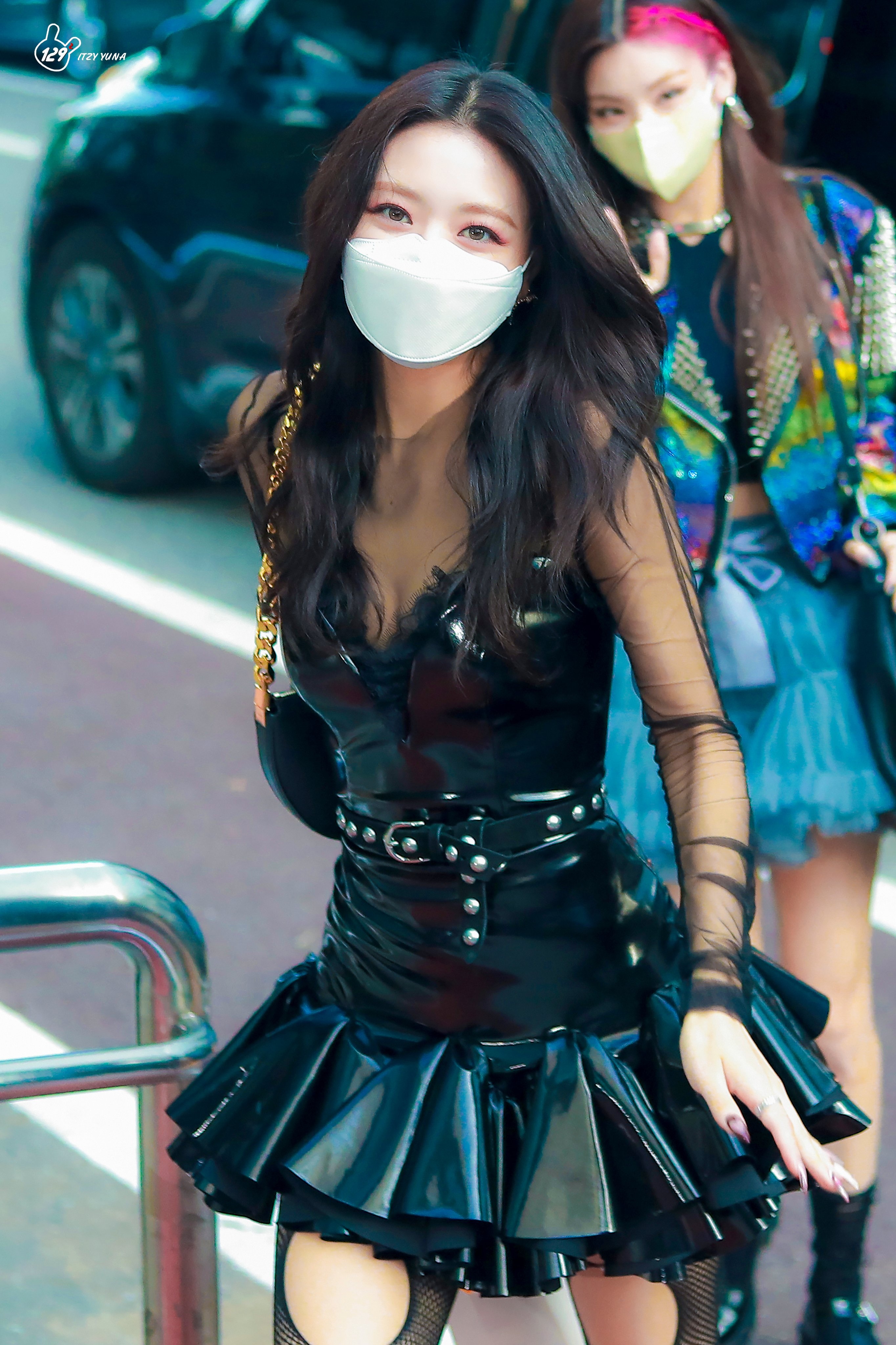 trang phục gây tranh cãi ảnh 7 trang phuc gay tranh cai anh 7