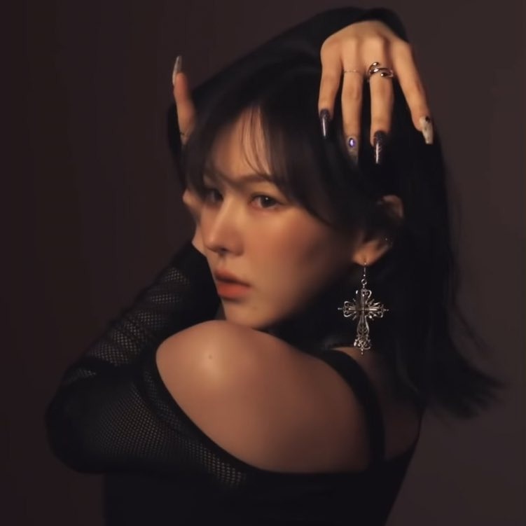 lời bài hát step back gây tranh cãi ảnh 6 loi bai hat step back gay tranh cai anh 6