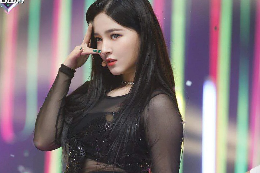 Ca si Han tho o voi cac chuong trinh cua dai truyen hinh hinh anh