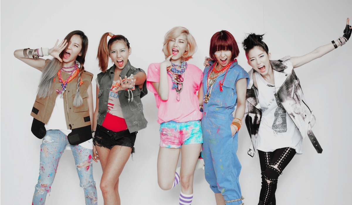 man tan ra gay tranh cai anh 21