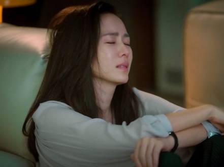 Hop thuc hoa ngoai tinh khien phim cua Son Ye Jin bi che bai hinh anh