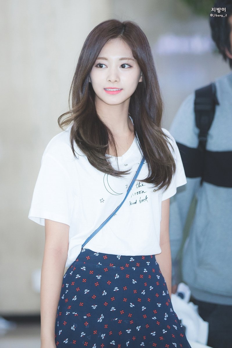 thời trang đời thường của tzuyu ảnh 9 thoi trang doi thuong cua tzuyu anh 9