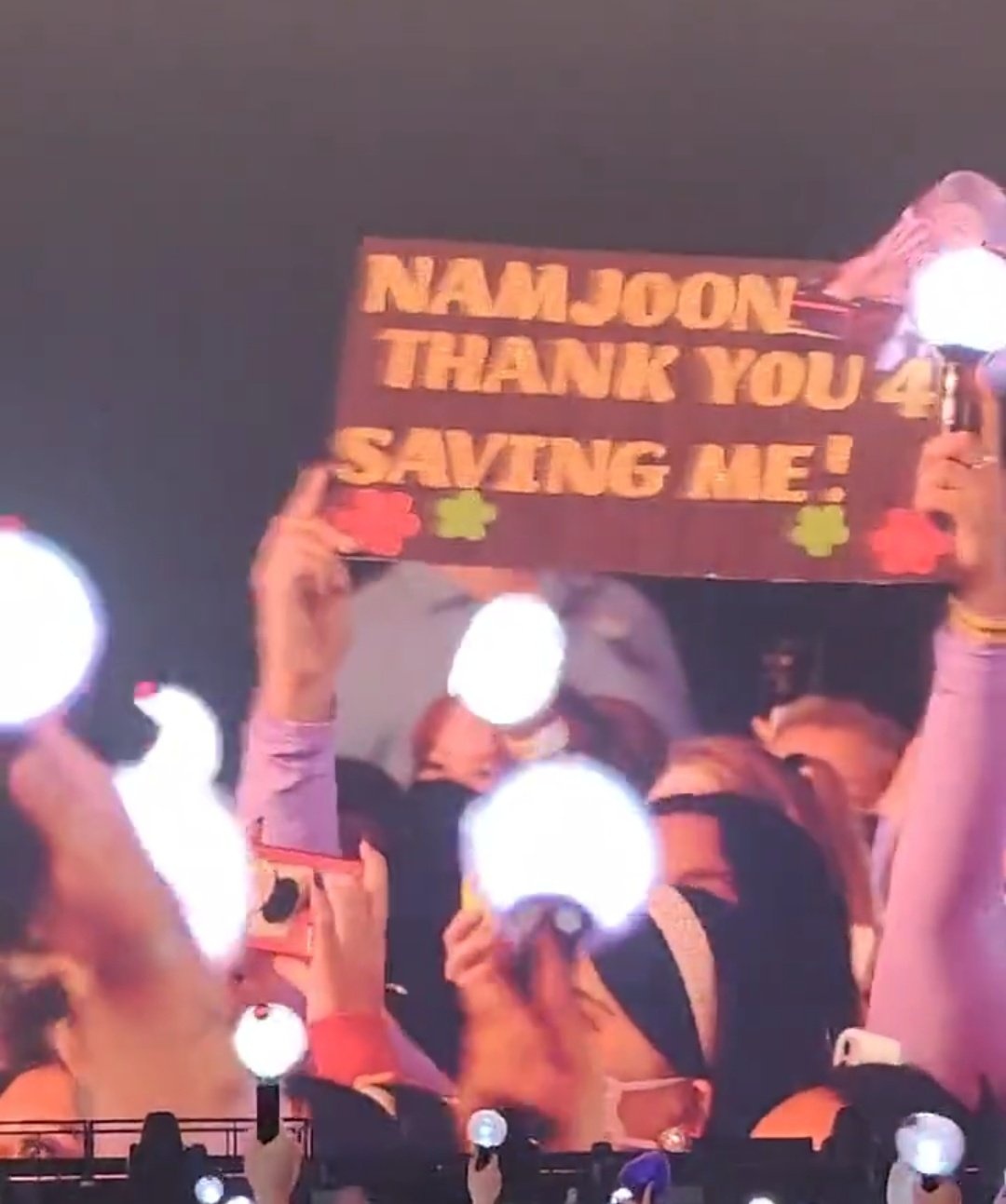 ly do bts co dong dao fan quoc te anh 3