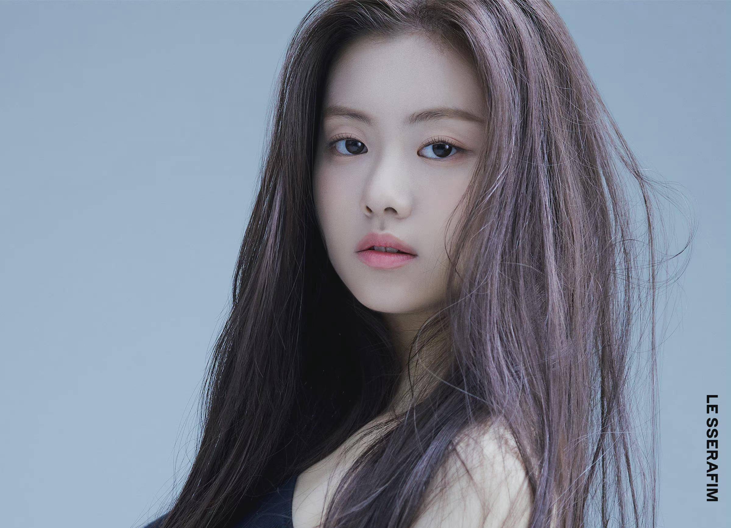 Vuong scandal, ca si nen lam gi de cuu van su nghiep? hinh anh