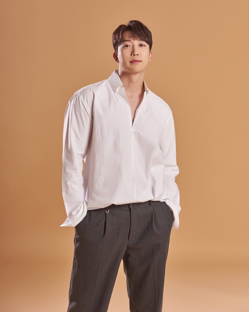 hoon u-kiss thông báo kết hôn ảnh 1 hoon u-kiss thong bao ket hon anh 1