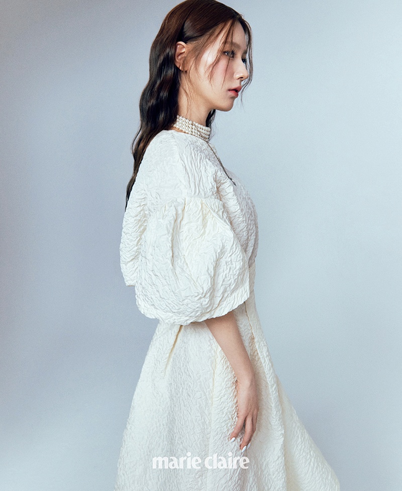 ngoai hinh noi bat cua miyeon (g)i-dle anh 8