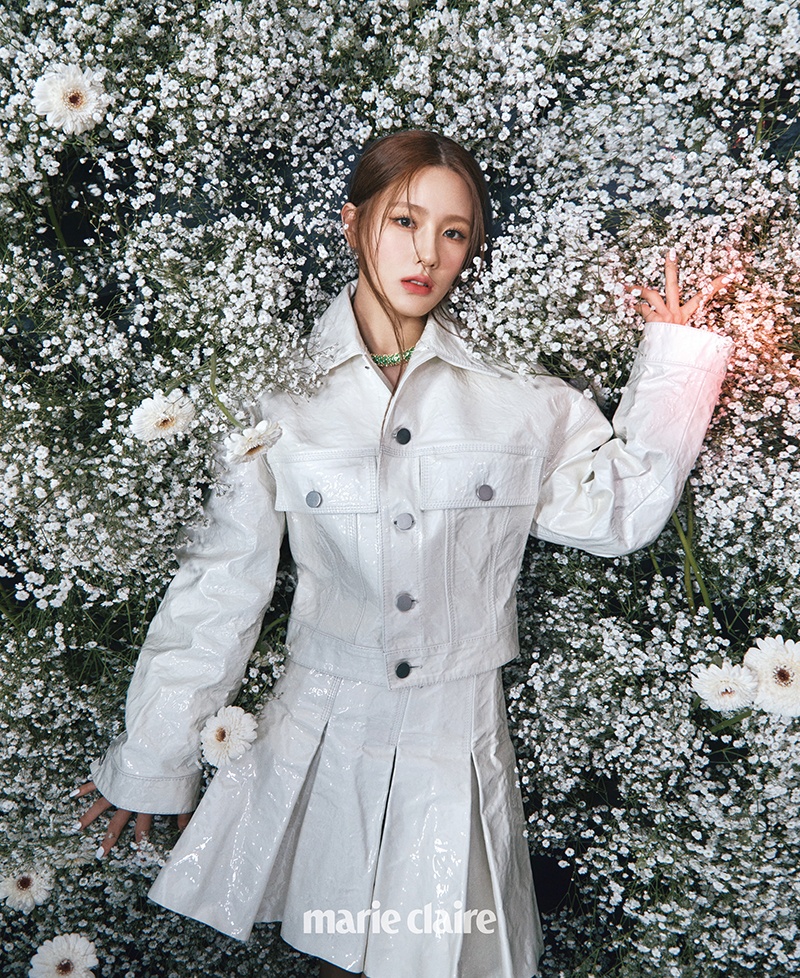 ngoai hinh noi bat cua miyeon (g)i-dle anh 10