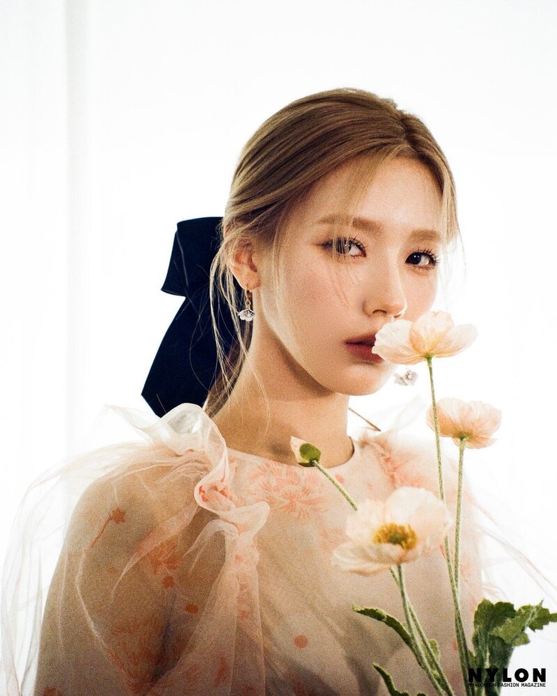 ngoai hinh noi bat cua miyeon (g)i-dle anh 11