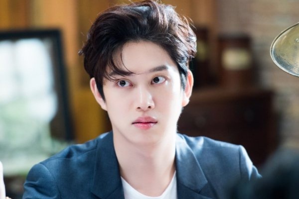 Ly do Hee Chul (Super Junior) duoc khen hinh anh