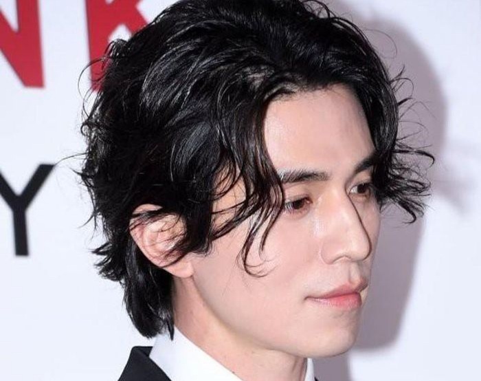 Lee Dong Wook ket hon truoc tuoi 50 hinh anh