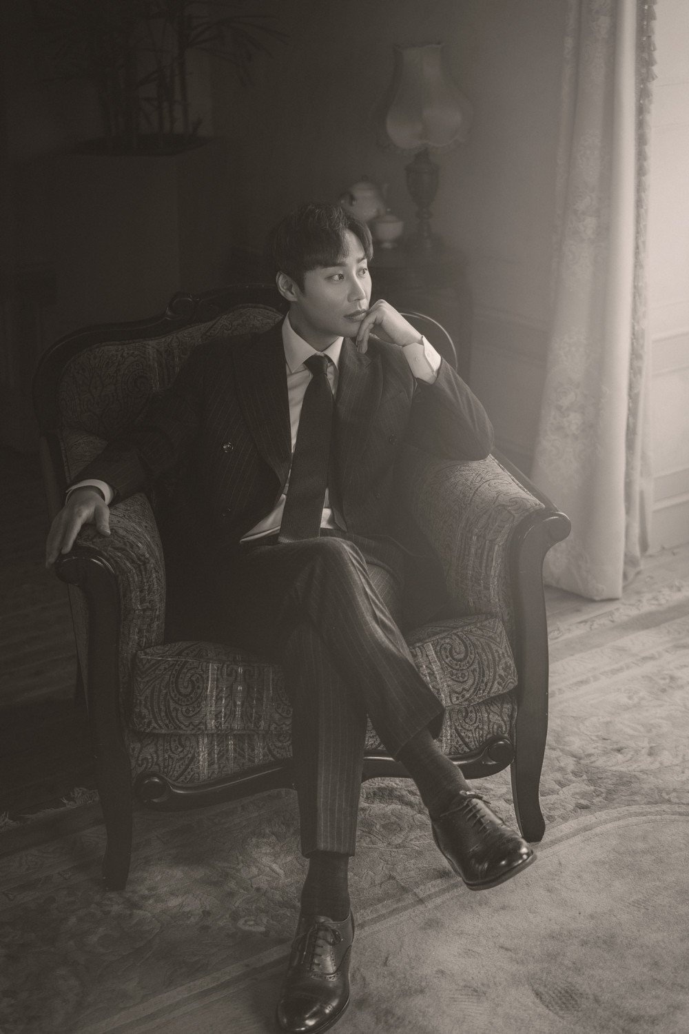 park seung il ket hon anh 1