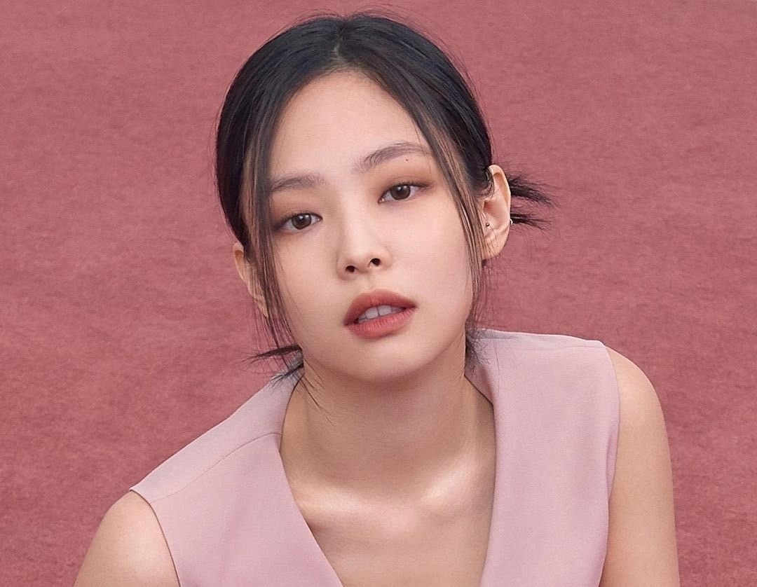 Thay gi tu chuyen Jennie (BlackPink) bi chi trich hinh anh