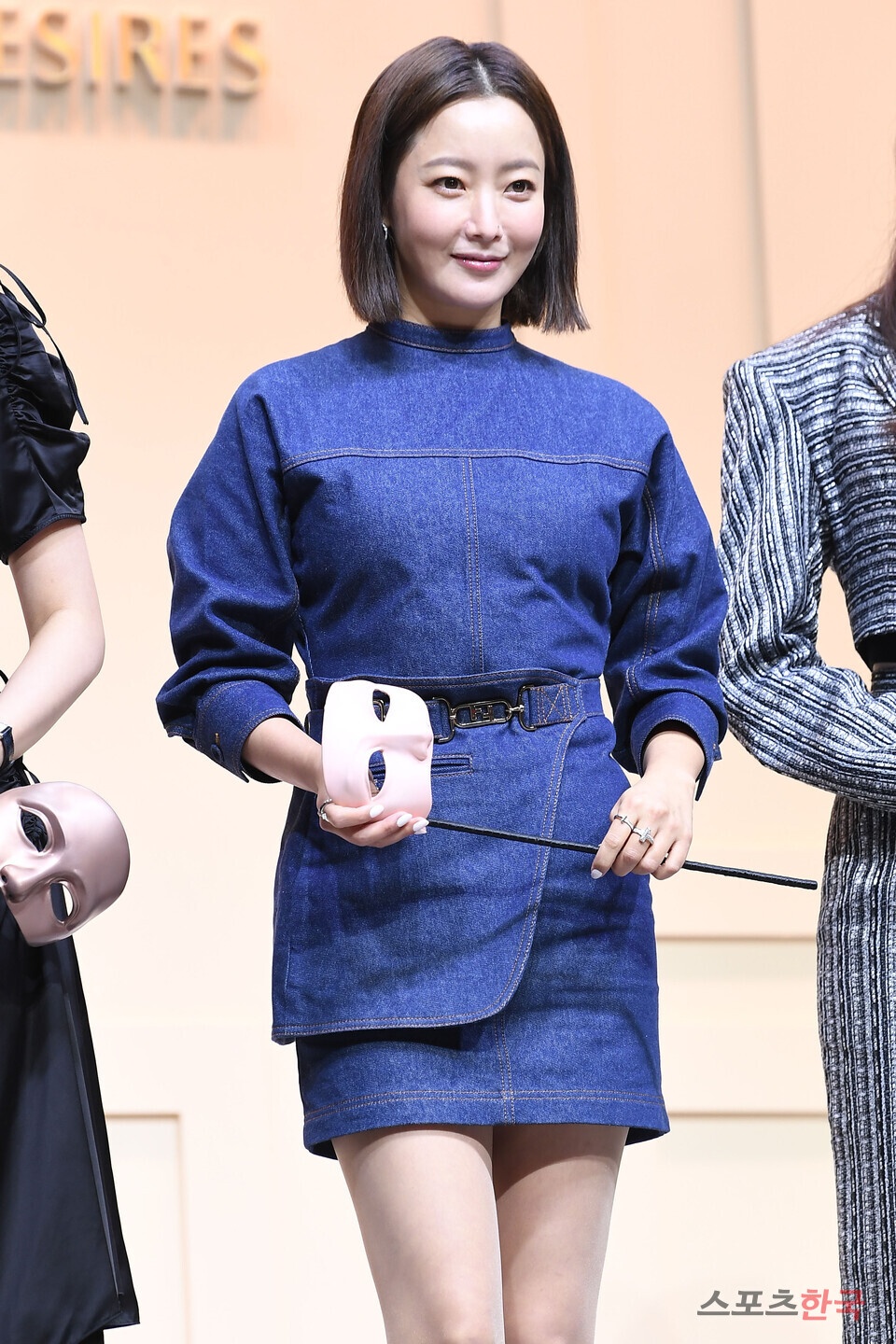 ngoai hinh kim hee sun o tuoi 40 anh 9