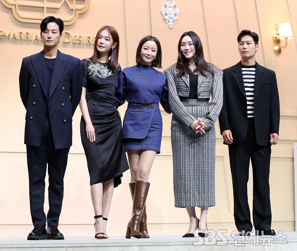 ngoai hinh kim hee sun o tuoi 40 anh 14