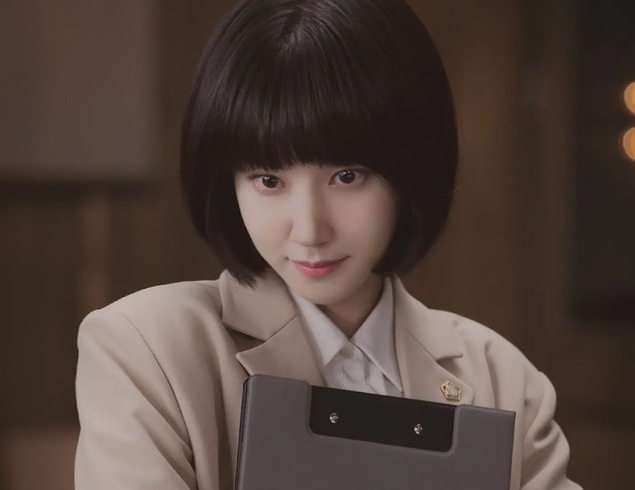 Vi sao bo phim ve nu luat su tu ky dang noi tieng nhat Han Quoc? hinh anh