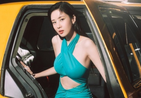 SNSD pha vo dinh kien hinh anh