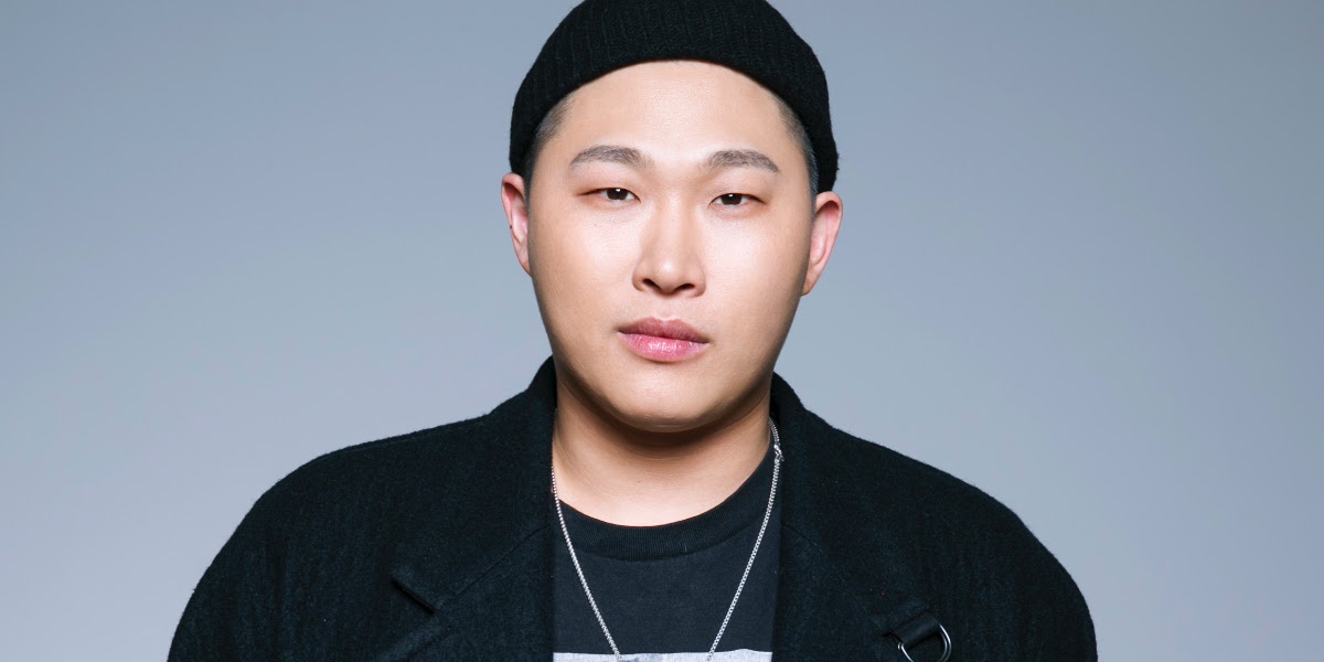 Rapper Han Quoc bi chi trich vi dua cot ve sieu bao Hinnamnor hinh anh