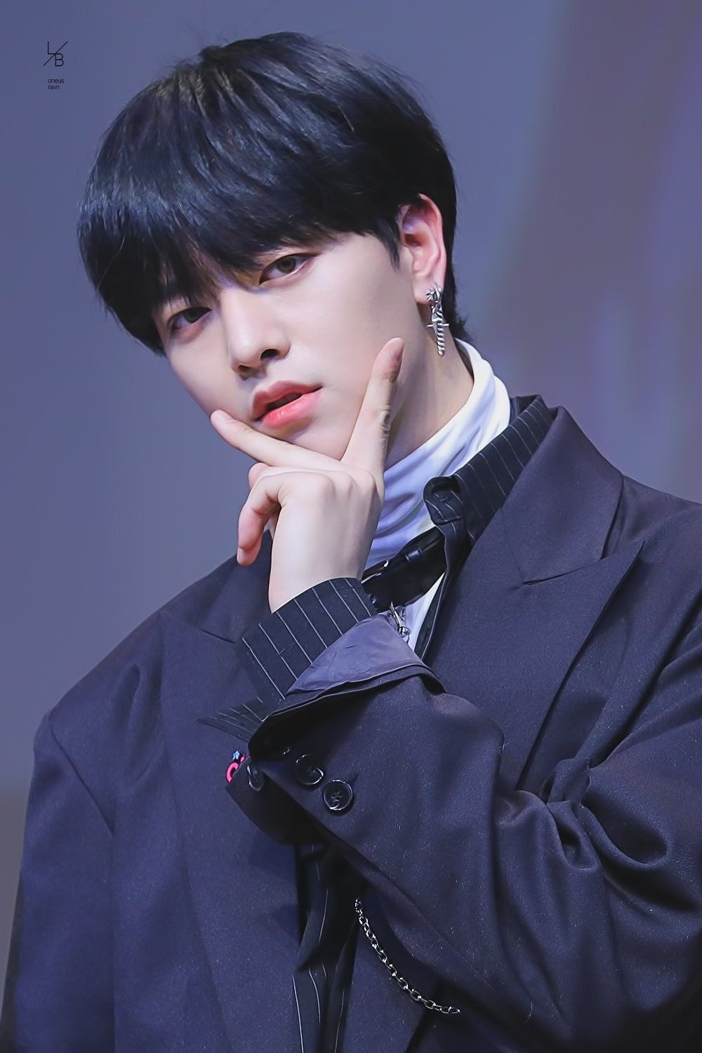 ravn oneus rời nhóm ảnh 1 ravn oneus roi nhom anh 1