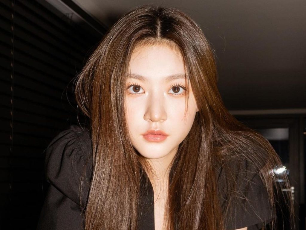 Kim Sae Ron bi to to chuc uong ruou sau be boi lai xe khi say hinh anh