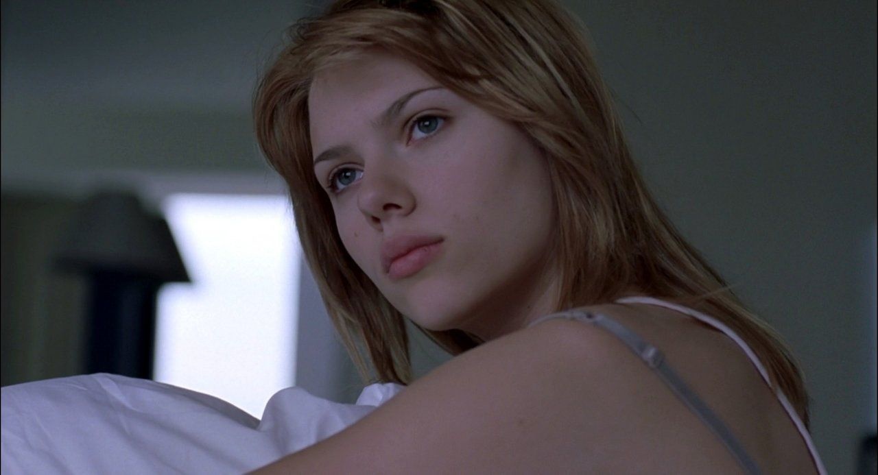 vai goi cam scarlett johansson anh 1