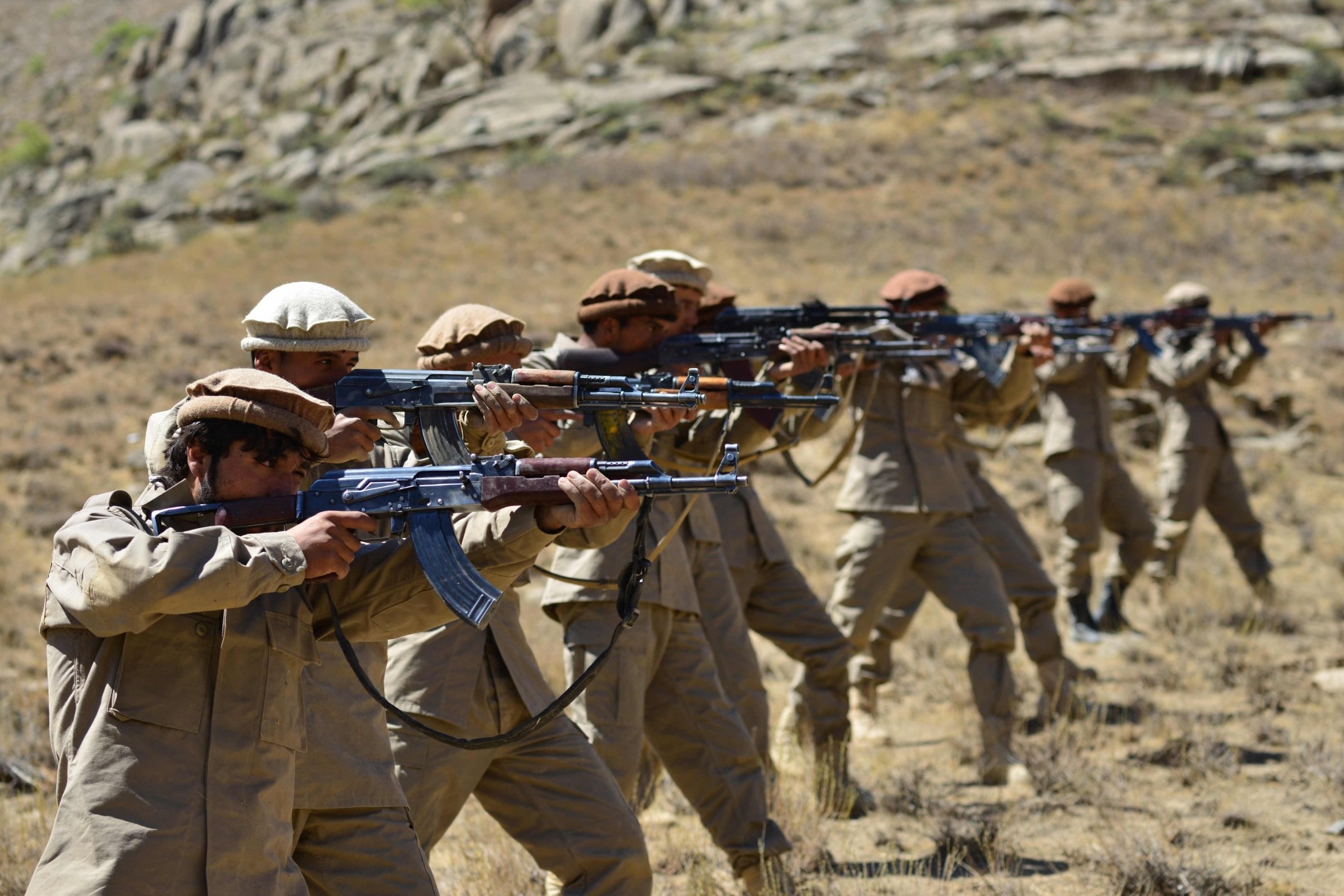 Cuoc song o thanh tri khang chien chong Taliban hinh anh