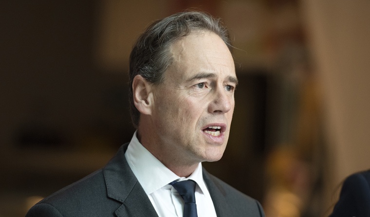 Australia mua vaccine cham tre anh 2