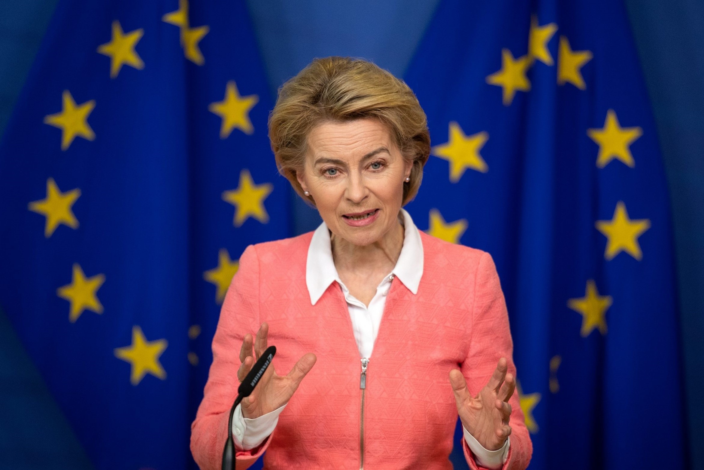 EU canh bao Nga se 'tra gia' neu tan cong Ukraine hinh anh