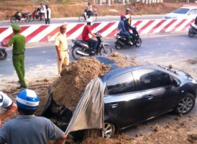 Hang tan dat da de lap Exciter va xe hop hinh anh