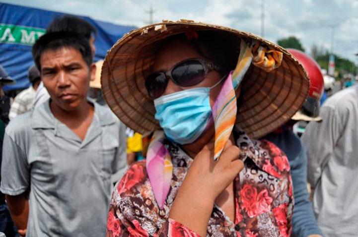 Nan nhan vu tham sat bi bit mat, troi quat tay hinh anh