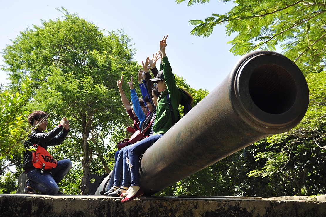 23 khau dai phao lon nhat Dong Duong o Vung Tau hinh anh